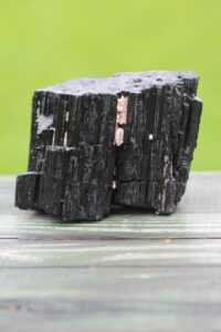 toorkivi-must-turmaliin-klaarsus (5)