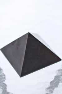 puramiid-shungiit-klaarsus (1)
