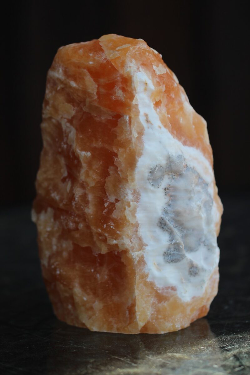 lamp-oranz-kaltsiit-klaarsus-3