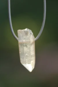 kuldne-lemuuria-seemnekristall-klaarsus-2023-5