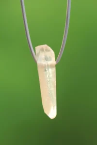 kuldne-lemuuria-seemnekristall-klaarsus-2023-6